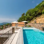 Passione Villa *